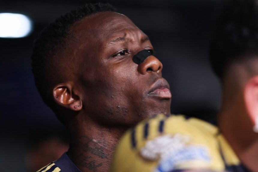 Advíncula, negociable para Boca