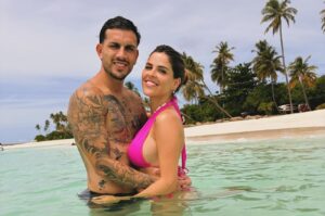 Paredes, de vacaciones mientras aguarda por su vuelta a Boca