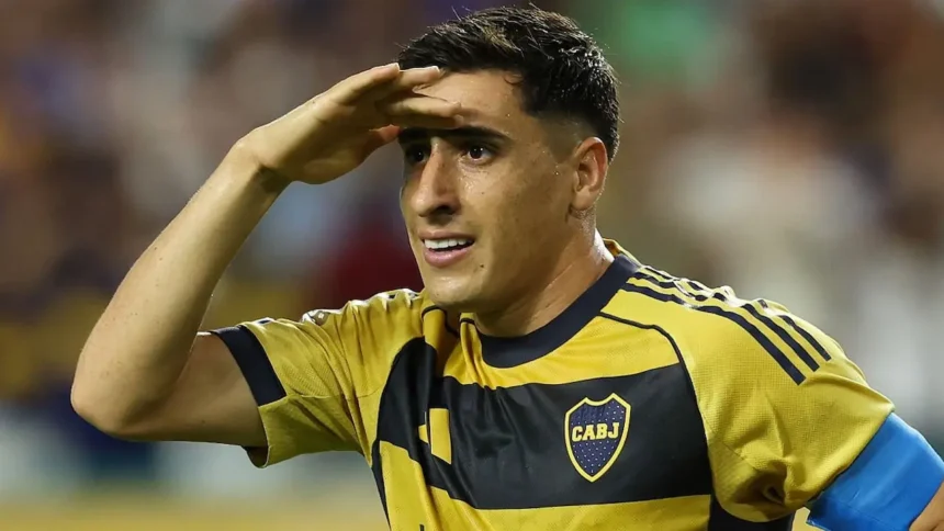 Merentiel recibió el apoyo de un hincha en Ezeiza