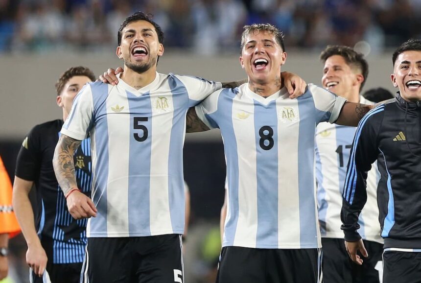 Enzo Fernández habló de la vuelta de Leandro Paredes a Boca