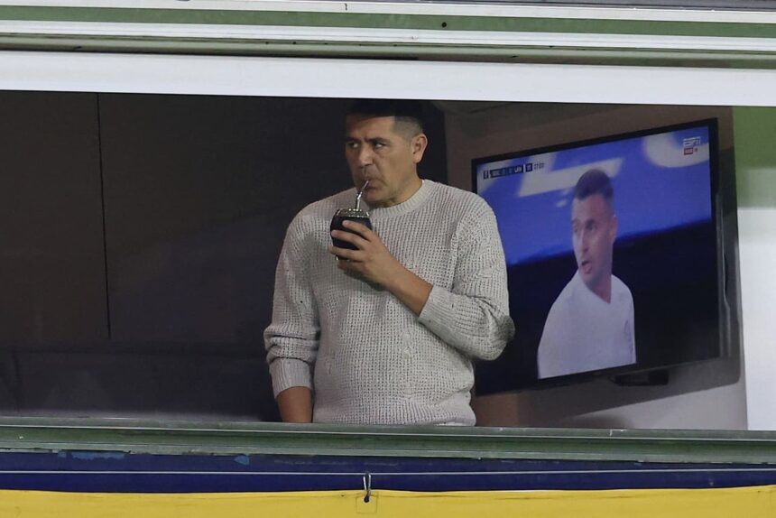 Riquelme en el palco de La Bombonera