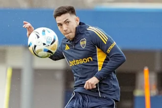 Alan Velasco marcó su primer gol en Boca