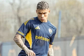 Ayrton Costa volverá a ser titular en Boca