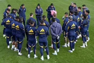 Los jugadores de Boca en la práctica en Ezeiza