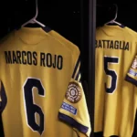 Battaglia usará la 6 que dejó vacante Marcos Rojo