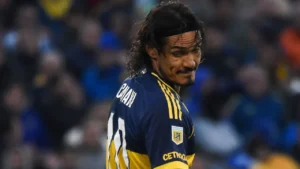 Edinson Cavani, en su peor momento en Boca
