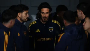 Cavani se cruzó con Úbeda