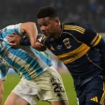 Fabra jugando contra Atlético Tucumán