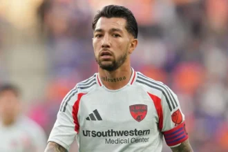 Luciano Acosta avisó que quería volver a Boca pero jugará en Fluminense
