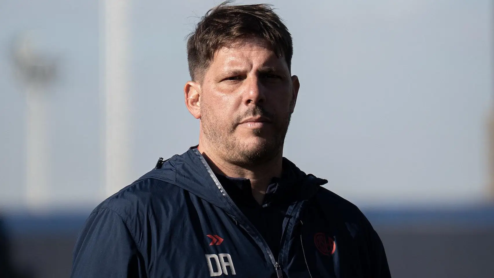 El cambio inédito que analiza Ayude para el debut de San Lorenzo