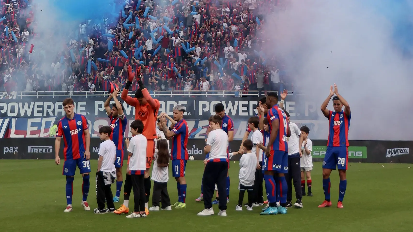 Cambios de horarios para los partidos de San Lorenzo contra Instituto y Defensa y Justicia por el Torneo Apertura