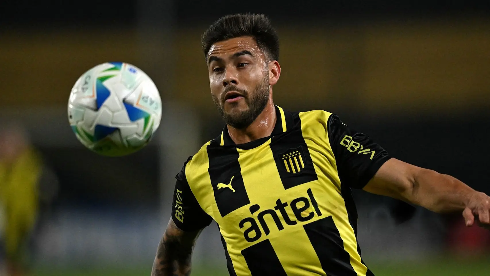 Qué pasó con Tito Villalba: San Lorenzo avanzó, pero una traba inesperada frenó su regreso