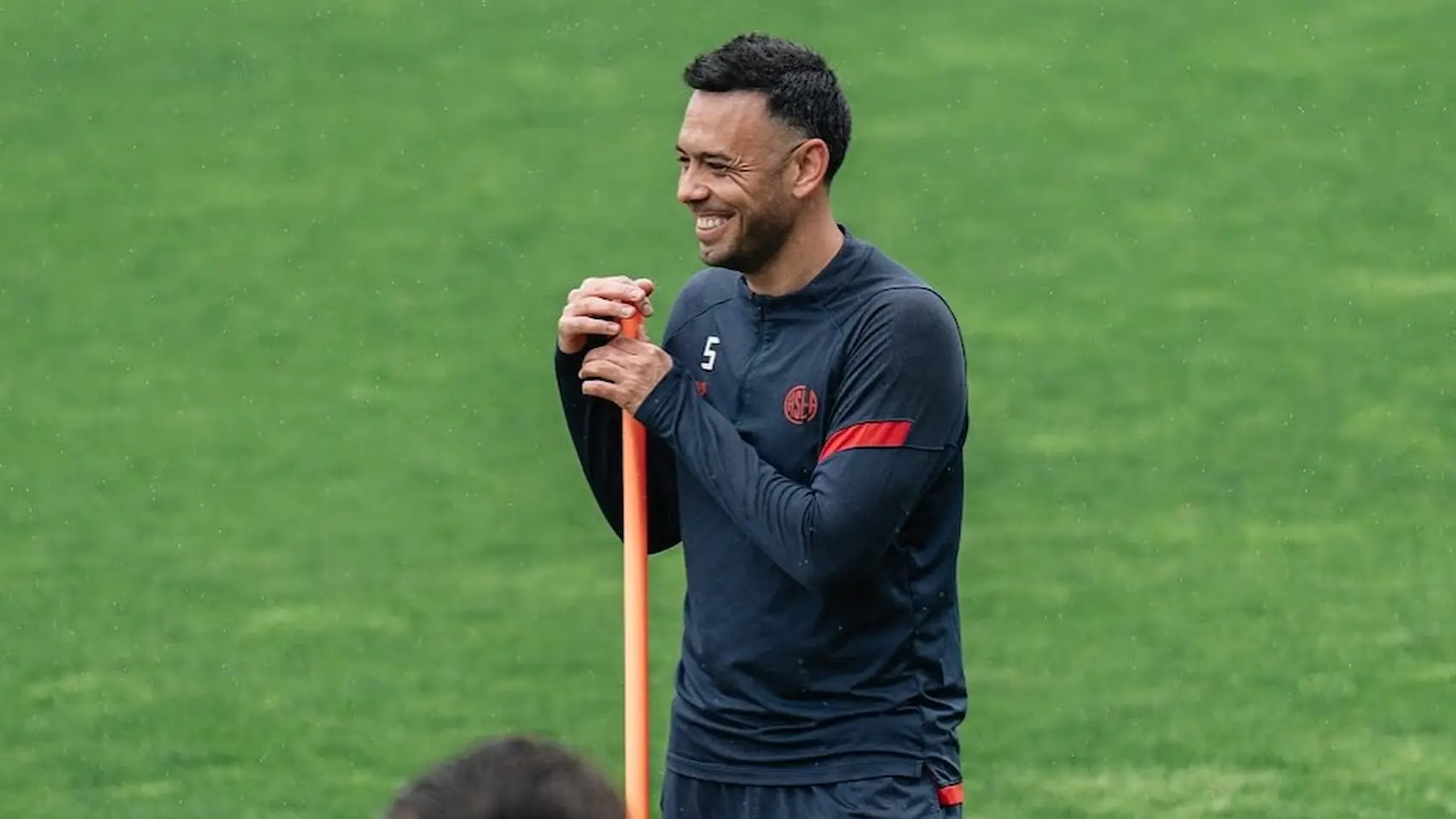 Ayude lo quería en San Lorenzo, no hubo acuerdo y sorprendió con su nuevo destino