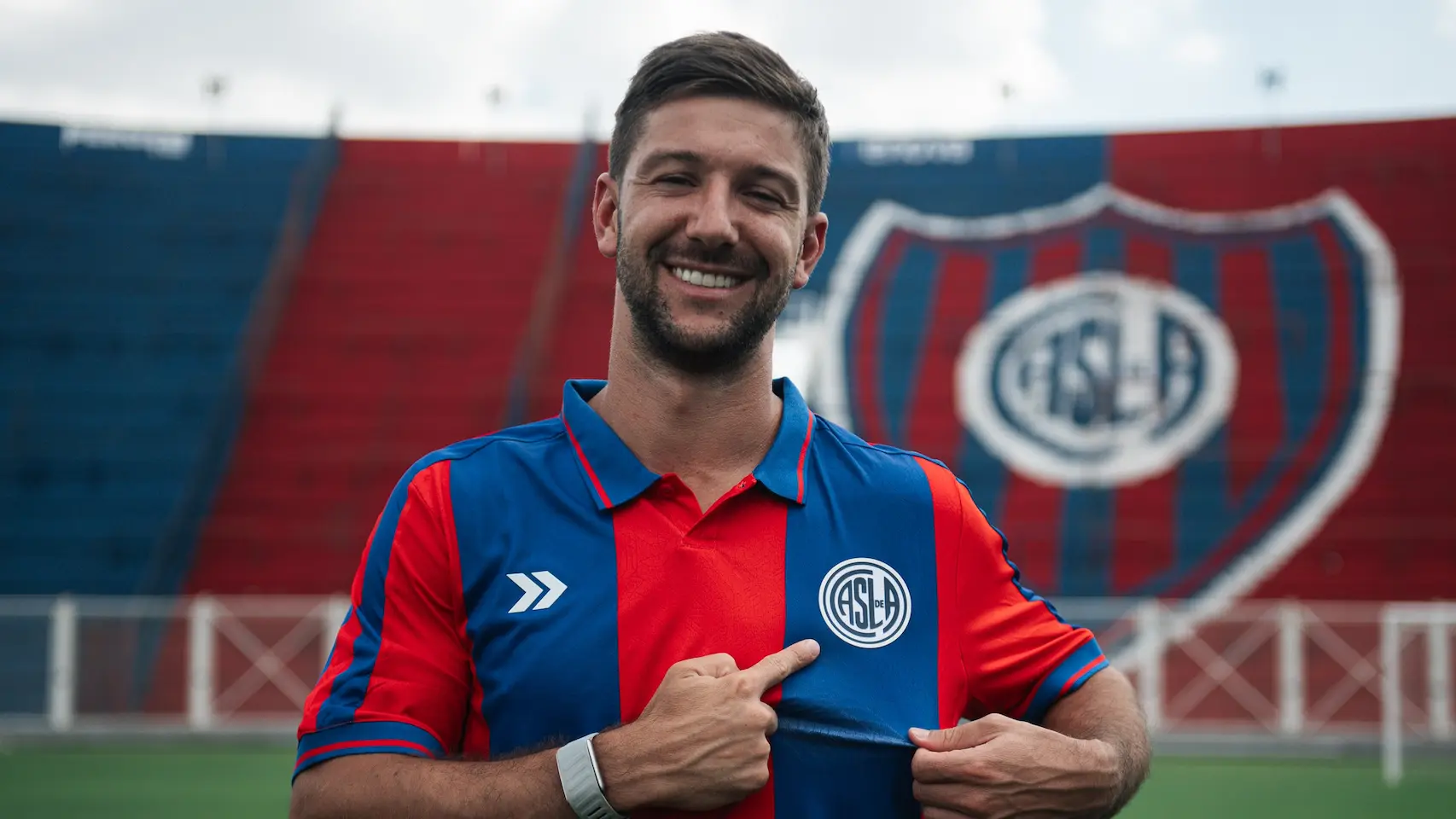 San Lorenzo cambia la lista: entran cinco refuerzos y salen cuatro juveniles ante Central Córdoba